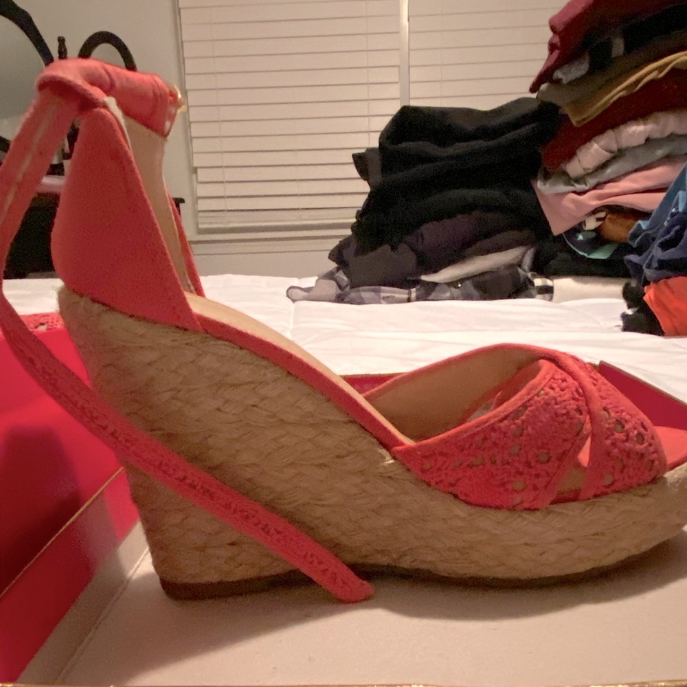 Pink Wedge